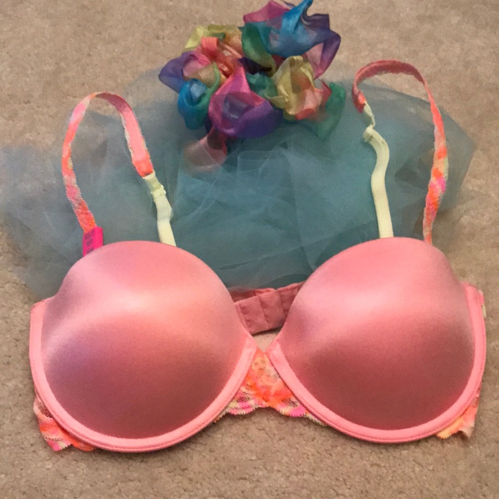 PINK Victoria's Secret Pink and Multicolor Bra